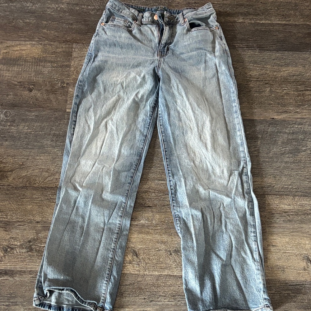 Wild Fable women’s Relaxed Fit Light Blue Jeans